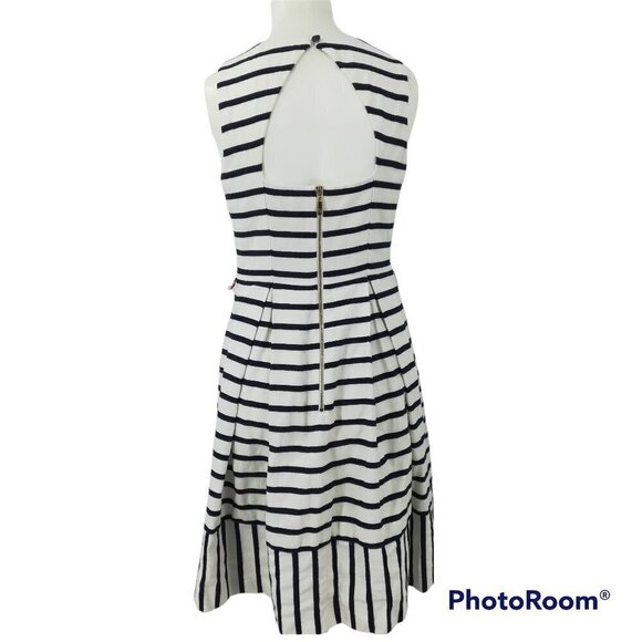 Eliza J Striped Pleated Dress Size 2 Lined Cutout Keyhole Back Nautical Belted - Picture 2 of 12